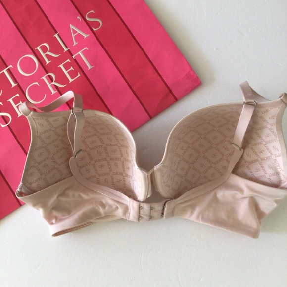 VICTORIAS SECRET BIOFIT PADDED FULL COVERAGE BRA - Picture 3 of 13